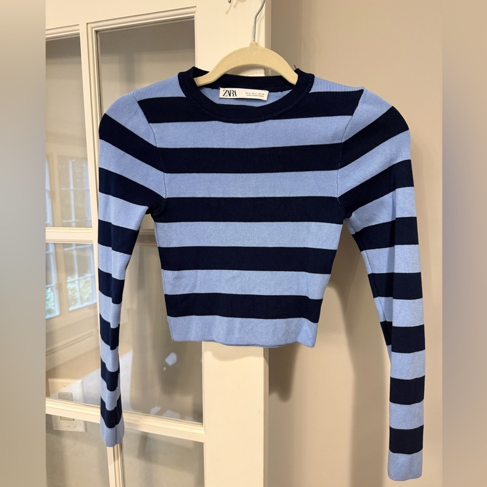 Zara Lightweight Cropped Sweater - Navy and Light Blue Stripes